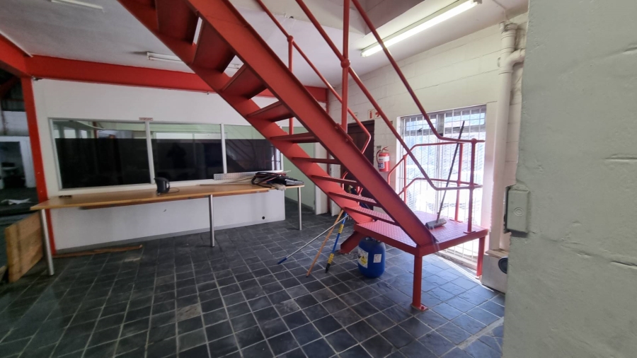 To Let Commercial Property for Rent in Woodstock Western Cape